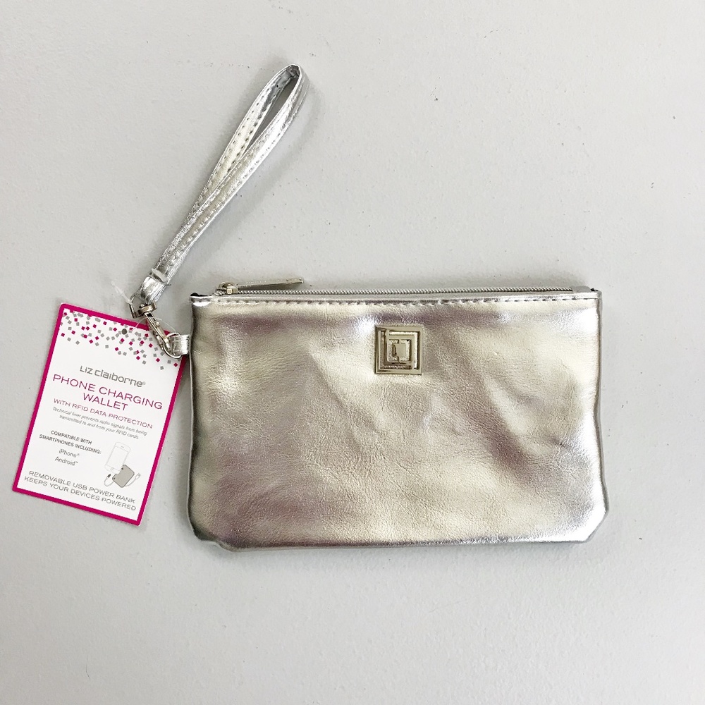 LIZ CLAIBORNE Wristlet Wallet NWT 8"x5" Minimal Chic Multi Card Pockets Silver